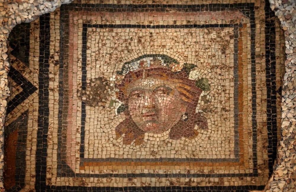 ABD'den iadesi sağlanan Zeugma kökenli 13'üncü mozaik paneli, ait olduğu